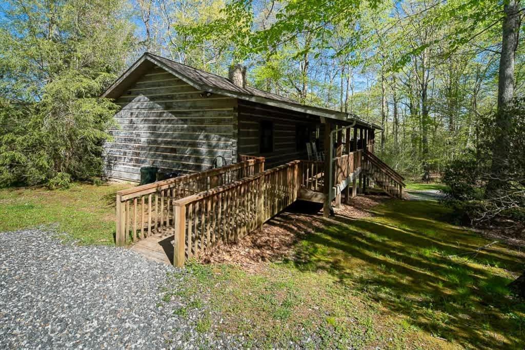 Cozy 'Grey Fox' Cabin Between Boone & Блоуинг-Рок Экстерьер фото
